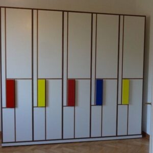 purista Schrank Piet mit bunten Griffen - Schränke | Nachhaltige Produkte